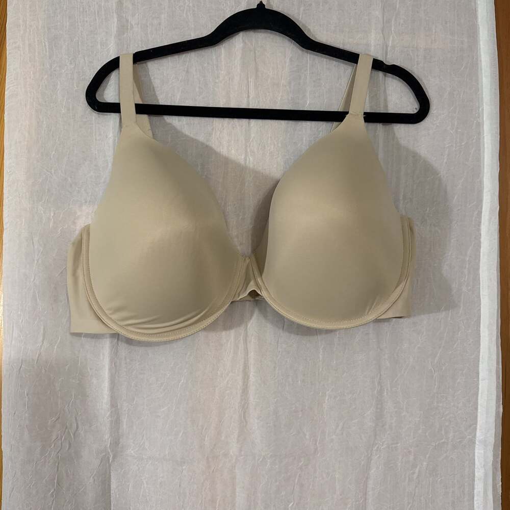 Old Navy Smoothing Full-Coverage‎ Bra